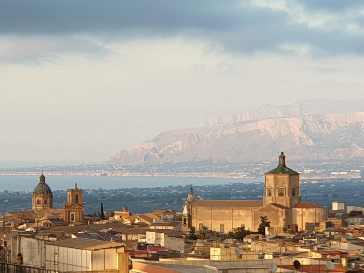 Il Girasole Del Centro Storico Villa Alcamo Eksteriør bilde